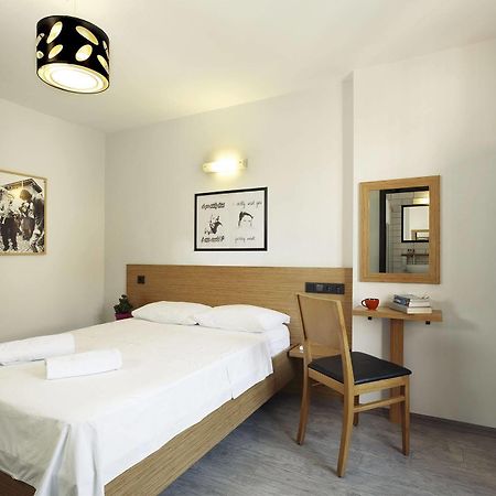 Hush Hostel Moda Provincia di Provincia di Istanbul Esterno foto